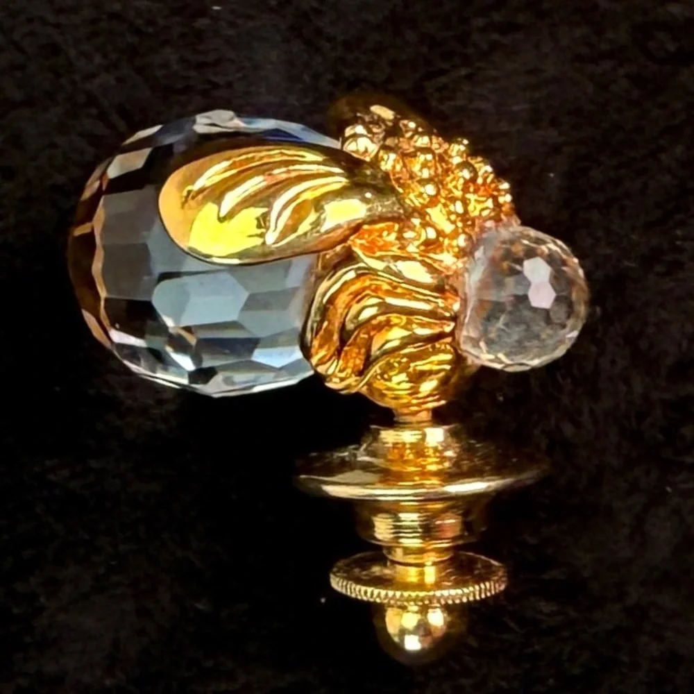 N/A charming vintage